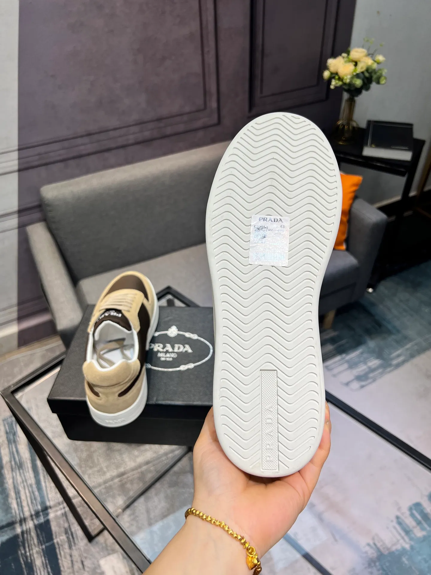 Men's men's shoes 💰440 [PRADA—Prada] latest model 🙈original replica! 👟👟👟Available here. The workmanship is top-notch. The upper is made of Italian 🇮🇹Imported calfskin. ❗️Breathable genuine leather lining @Suitable for travel. The original version has an enlarged engraved sole, making it suitable for all kinds of travels, showing low-key luxury. Let quality speak for itself. Color: Size: 38-44